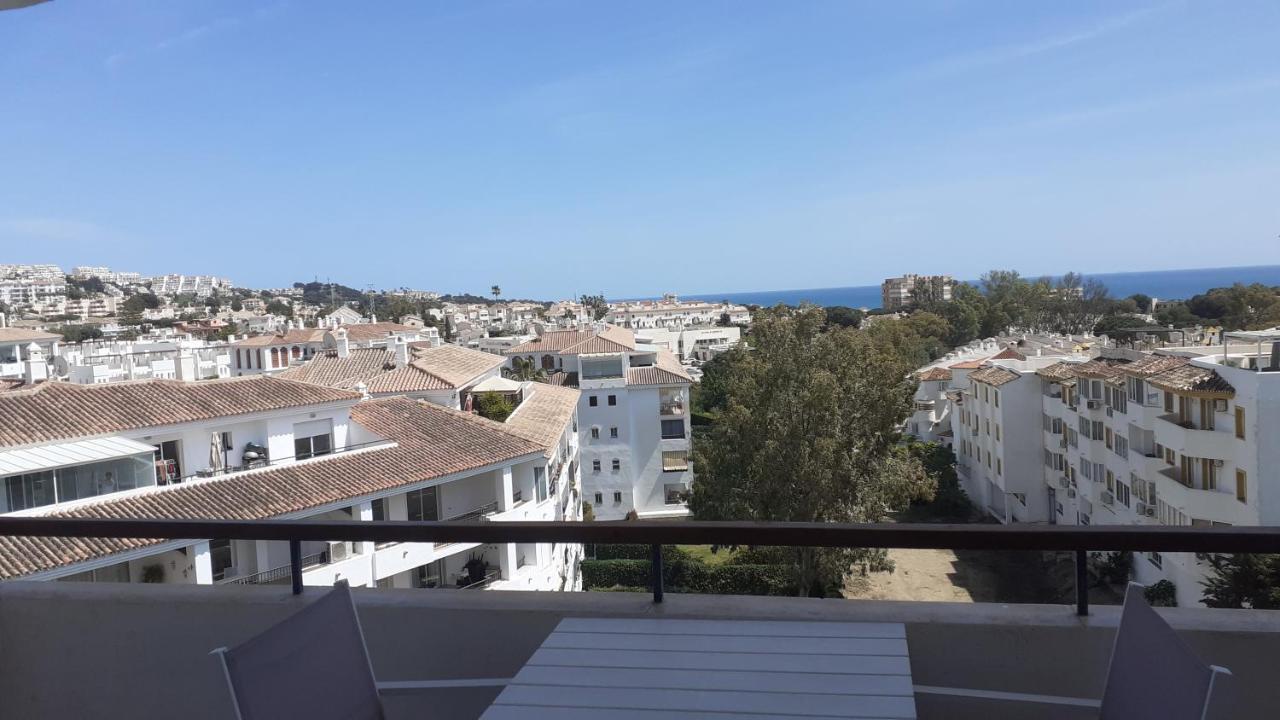 Apartamento- Atico En Mijas Costa , Con Piscina. Sitio de Calahonda Ngoại thất bức ảnh